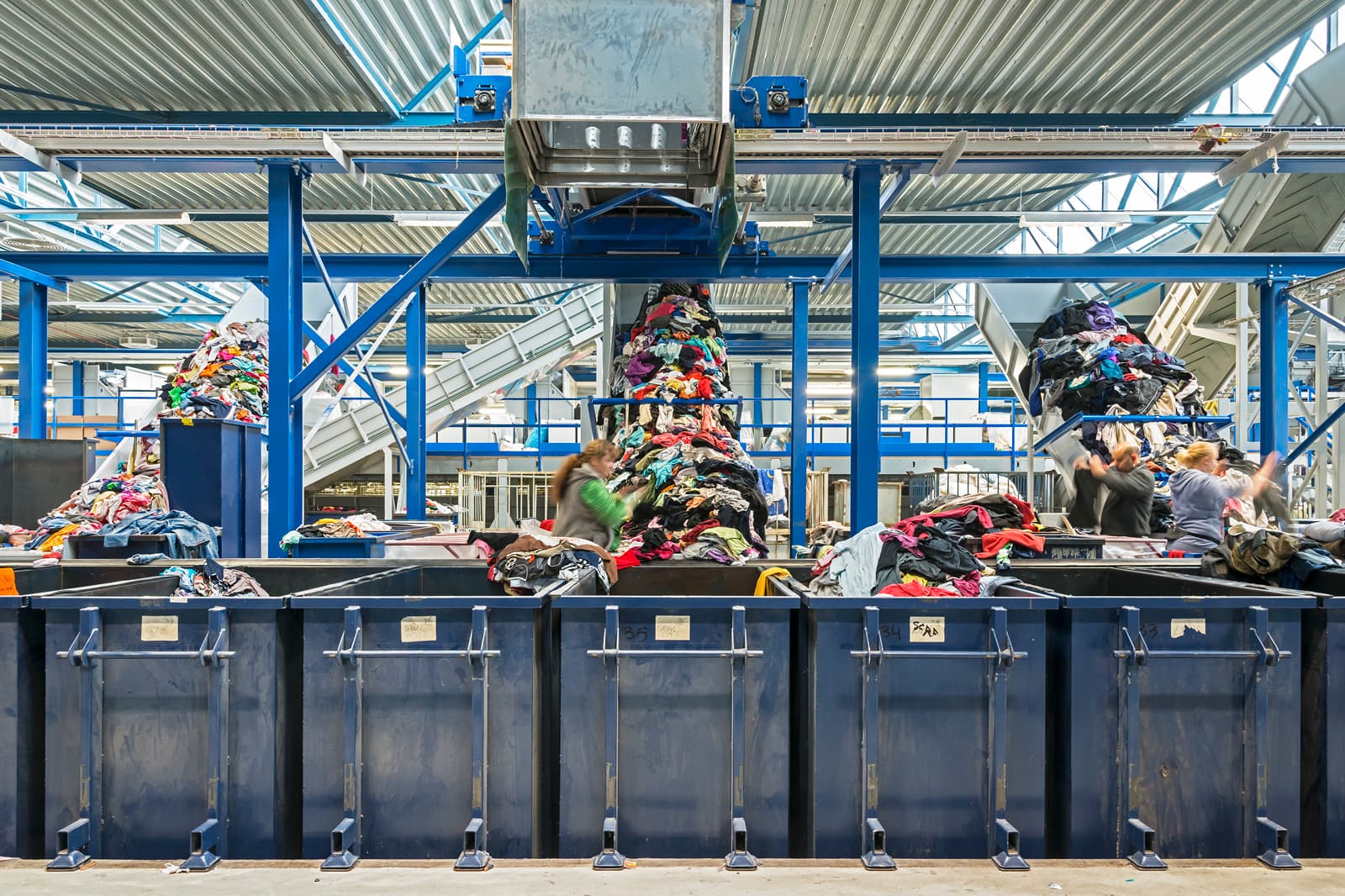 COVID-19: Duits onderzoek schat risico op besmetting door in/uitvoer van textiel laag in